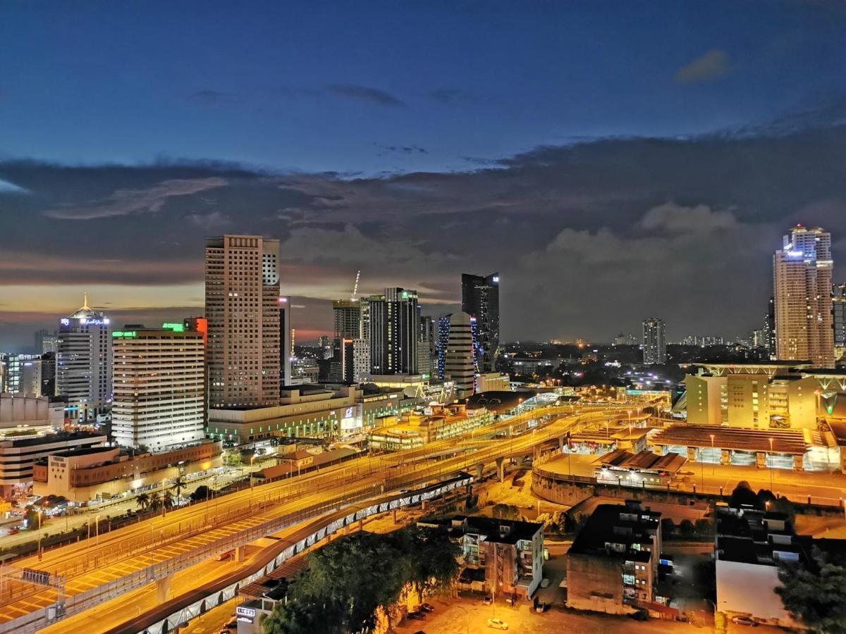 Yussy 2 Bedrooms Condo At R&F Princess Cove Johor Bahru Extérieur photo