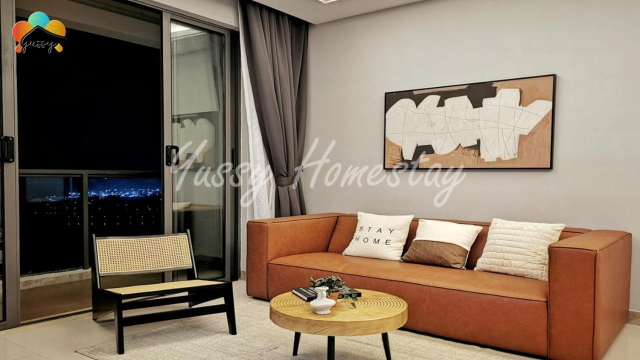 Yussy 2 Bedrooms Condo At R&F Princess Cove Johor Bahru Extérieur photo