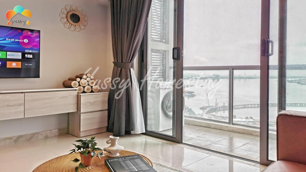 Yussy 2 Bedrooms Condo At R&F Princess Cove Johor Bahru Extérieur photo