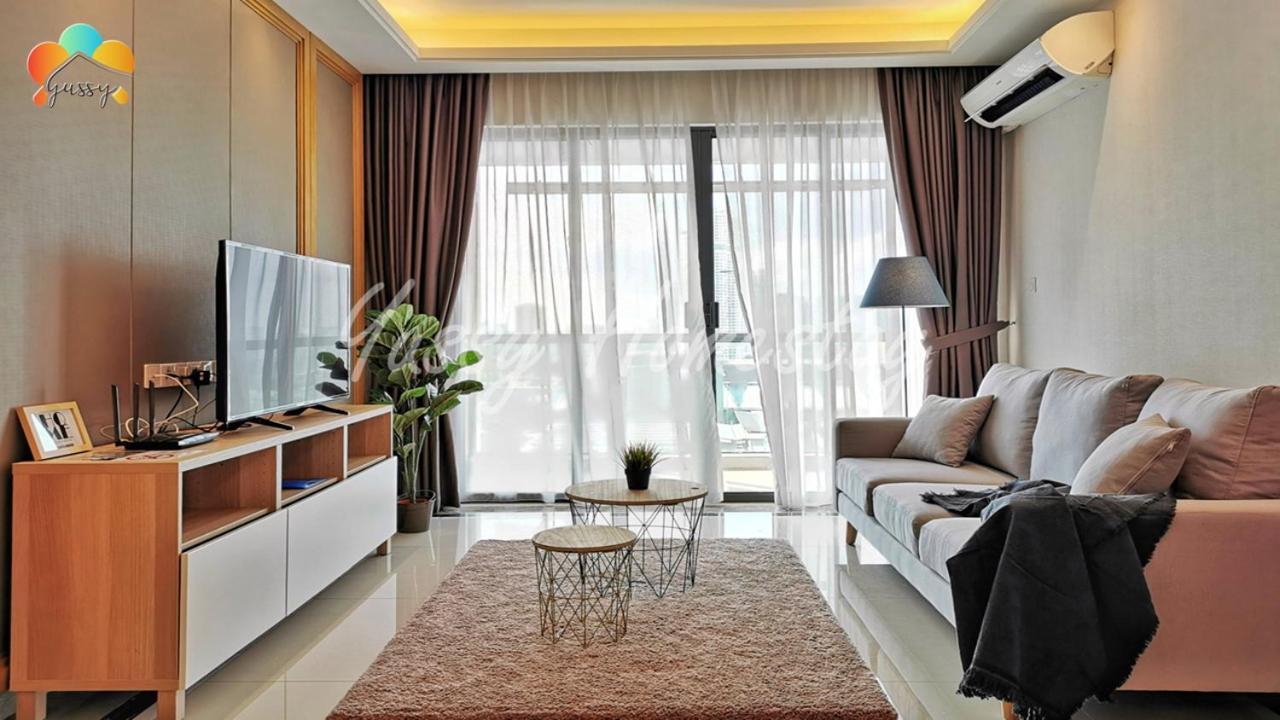 Yussy 2 Bedrooms Condo At R&F Princess Cove Johor Bahru Extérieur photo